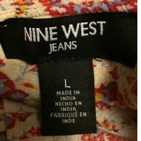 Nine West Large red floral Lucy blouse - Picture 6 of 8